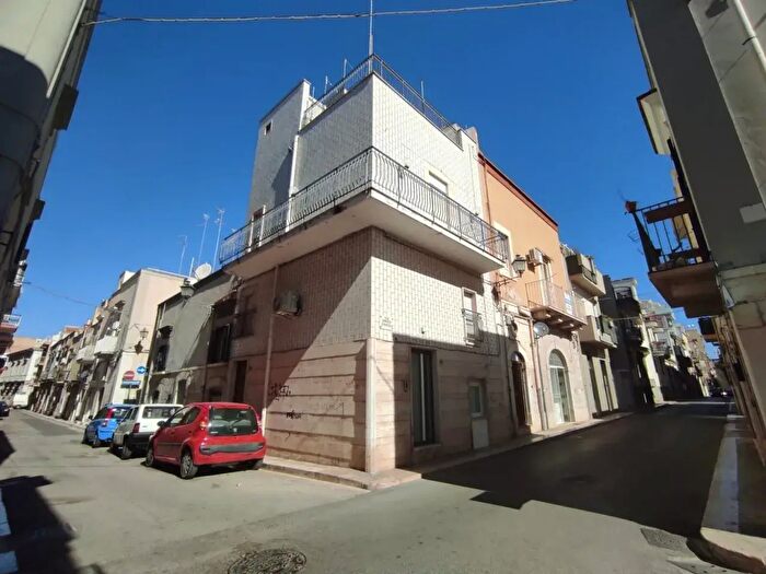 Appartamento monolocale in affitto in Via Enrico Dandolo, Andria