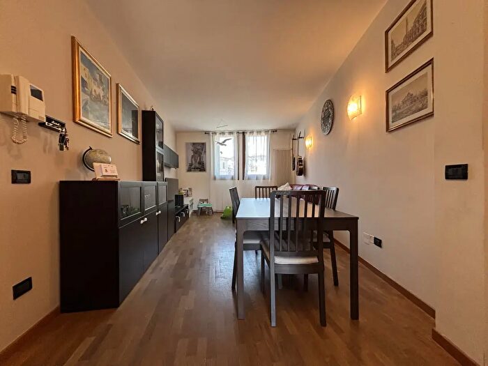 Appartamento con 5 locali in vendita in Via Giuseppe Vaccari, Vicenza