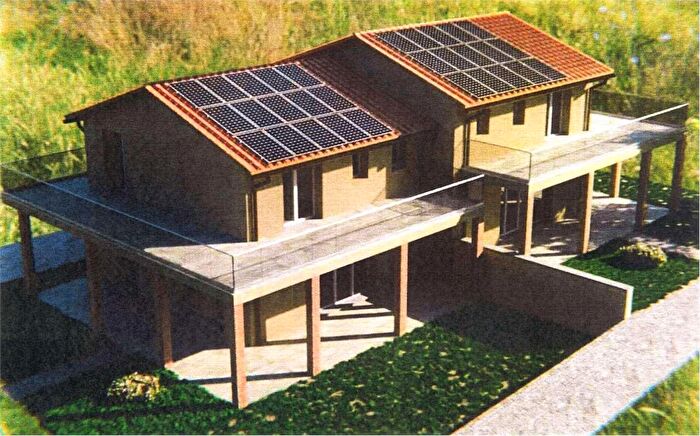 Casa con 5 locali in vendita in Collesalvetti