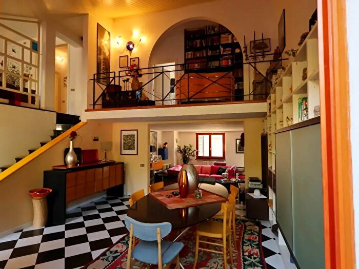 Casa con 5 locali in vendita in a Fiume, Poggibonsi