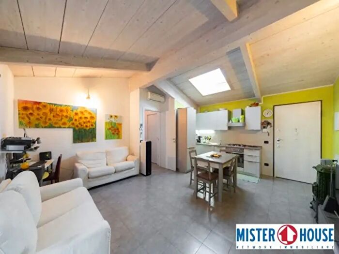 Appartamento trilocale in vendita in Via Arrigo Boito, Lissone