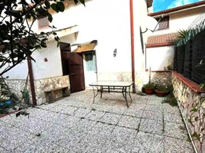 Casa quadrilocale in vendita in Ss, Monreale