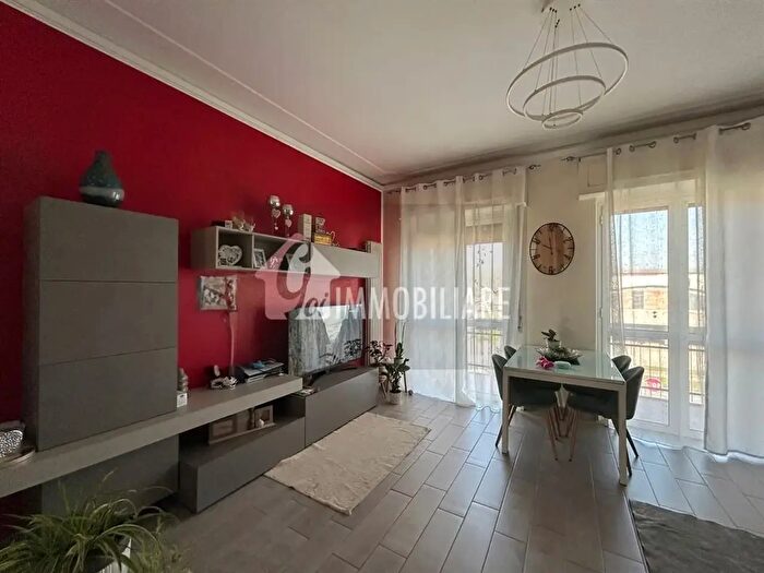 Appartamento con 5 locali in vendita in Via Fornaretto Mantovano, Sabbioneta