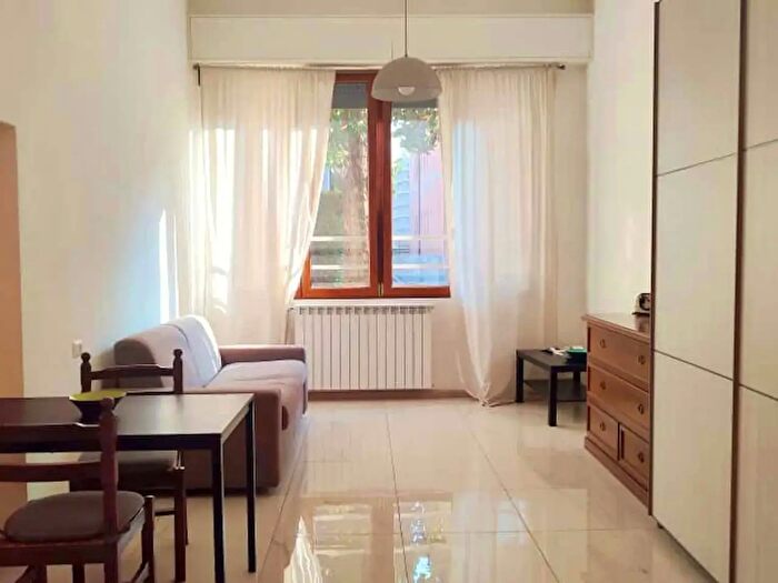 Appartamento monolocale in affitto in Via Padova, Milano
