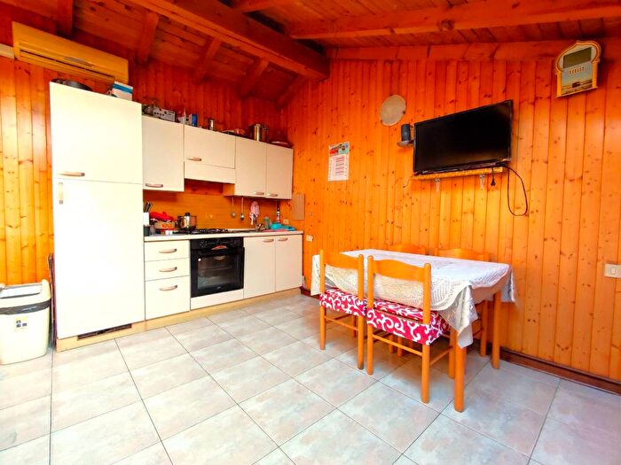 Casa bilocale in affitto in Via Nino Bixio, Centro, Castel San Giovanni