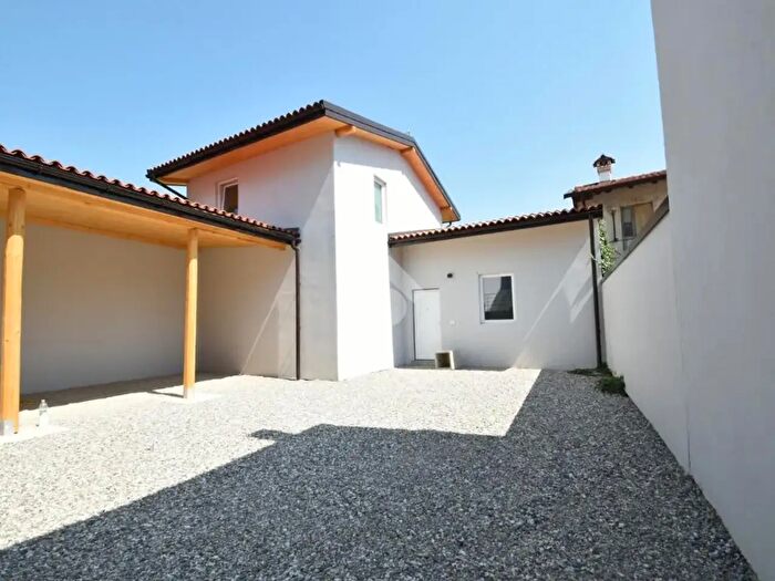 Casa trilocale in vendita in Via Lunga, Gorizia