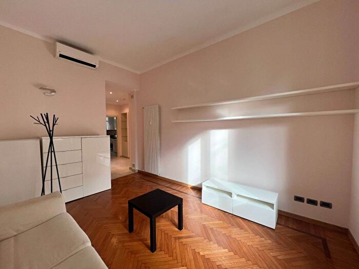 Appartamento bilocale in affitto in Via Gaetano Previati, Amendola Buonarroti, Milano