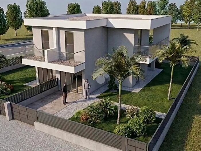 Casa quadrilocale in vendita in Via Fogazzaro, Padova