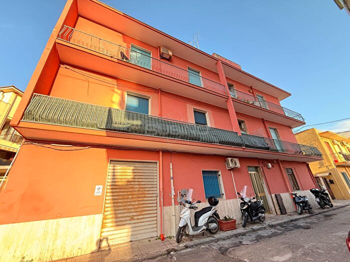 Appartamento trilocale in vendita in Via Venezia, Siracusa