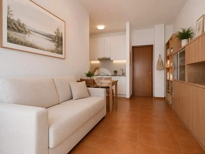 Appartamento trilocale in vendita in Via Giovanni Amendola, Rimini