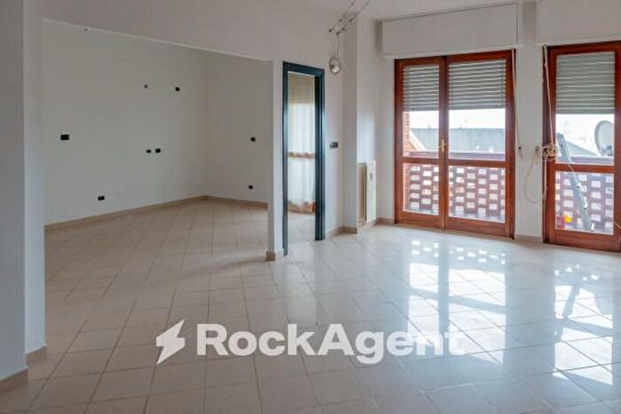 Appartamento trilocale in vendita in Via Pietro Micca, Asti