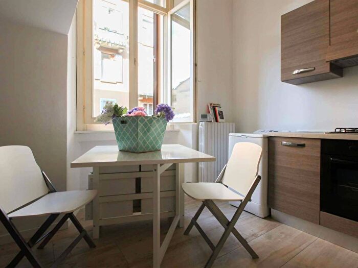 Appartamento monolocale in affitto in Via Orti, Quadronno Crocetta, Milano