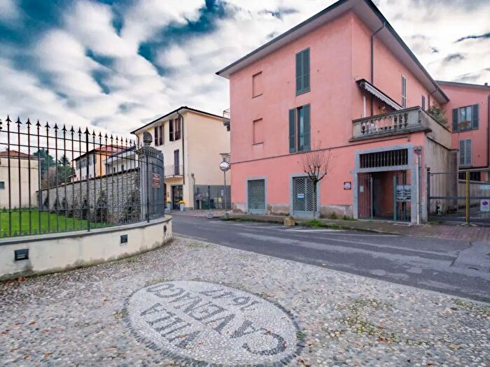 Appartamento quadrilocale in vendita in Trezzo SullAdda