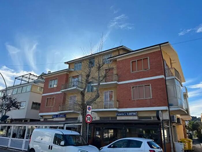 Appartamento trilocale in vendita in Viale Alcione, Francavilla Al Mare