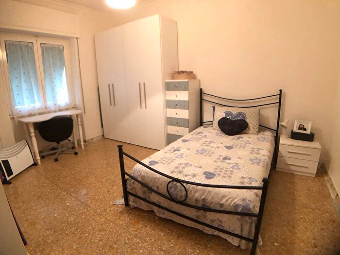 Appartamento bilocale in affitto in Furio Camillo, Roma
