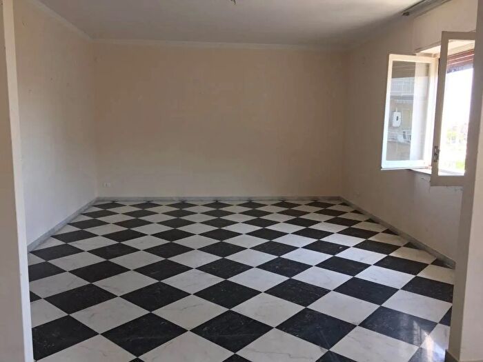 Casa quadrilocale in vendita in Siracusa