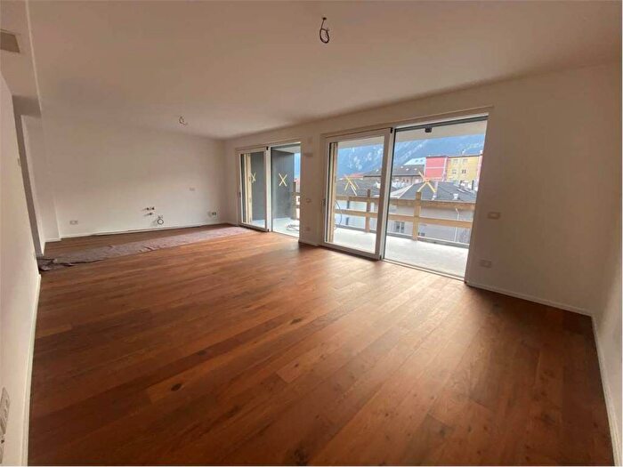 Appartamento quadrilocale in affitto in Semicentro, Trento