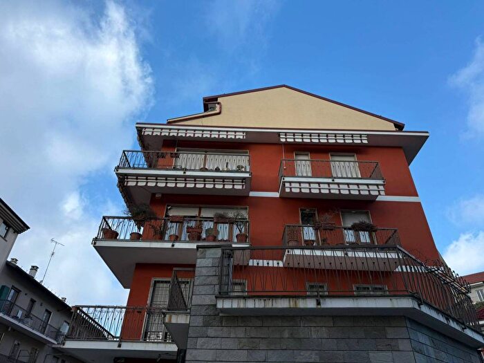 Appartamento con 5 locali in affitto in Via Roma, Pino Torinese