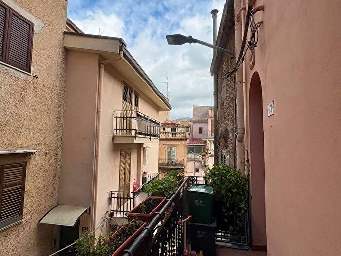 Appartamento bilocale in vendita in Via Giulio Cesare, Torretta