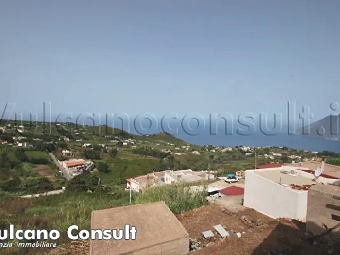 Casa con 6 locali in vendita in Sp, Lipari