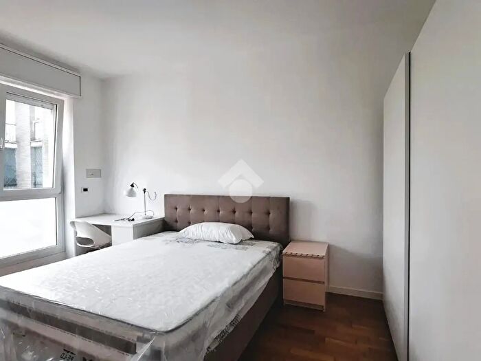 Appartamento monolocale in affitto in Via Cenisio, Milano