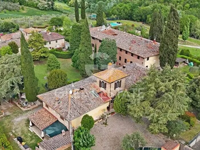 Casa con 6 locali in vendita in Località Guistrigona, Castelnuovo Berardenga