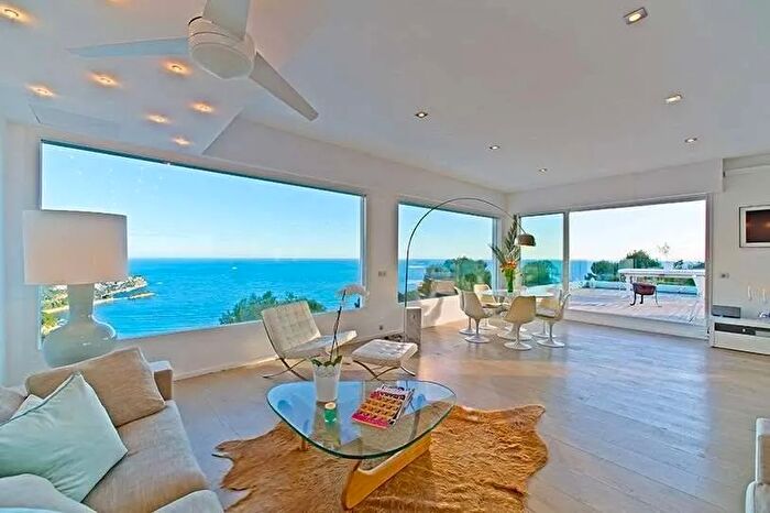 Appartamento quadrilocale in vendita in Celle Ligure