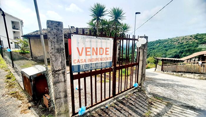 Casa con 6 locali in vendita in Monte San Giovanni Campano