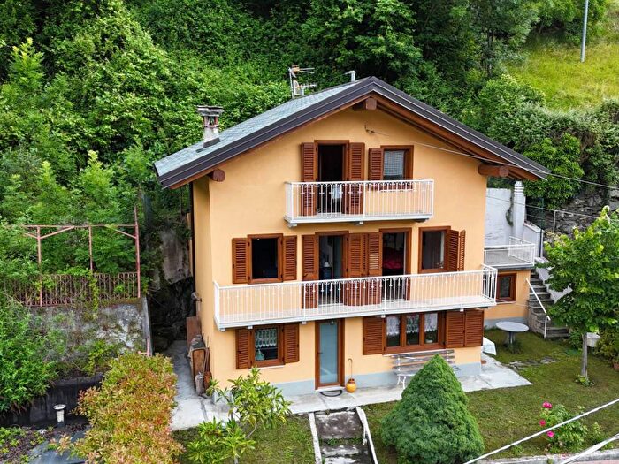 Casa con 5 locali in affitto in Via Ala, Centro, Ceres