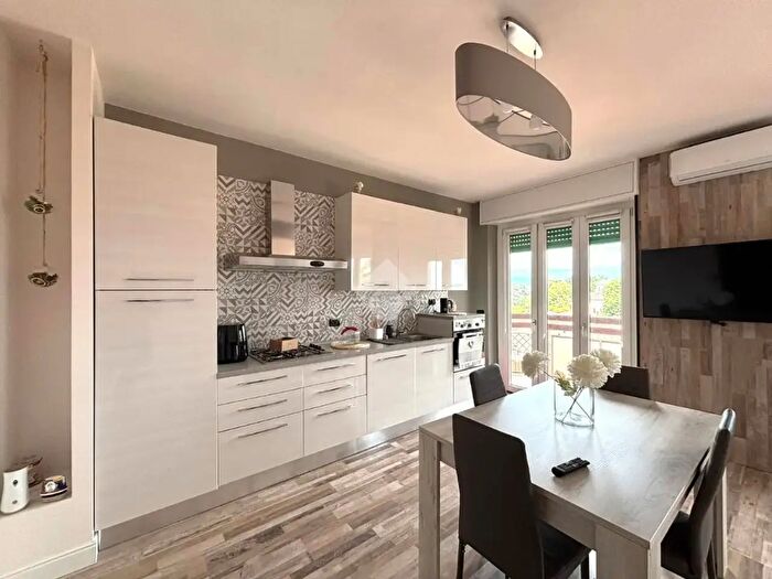 Appartamento trilocale in vendita in Via S Rocco, Favria