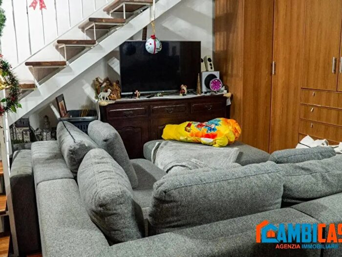 Appartamento con 5 locali in vendita in Palermo