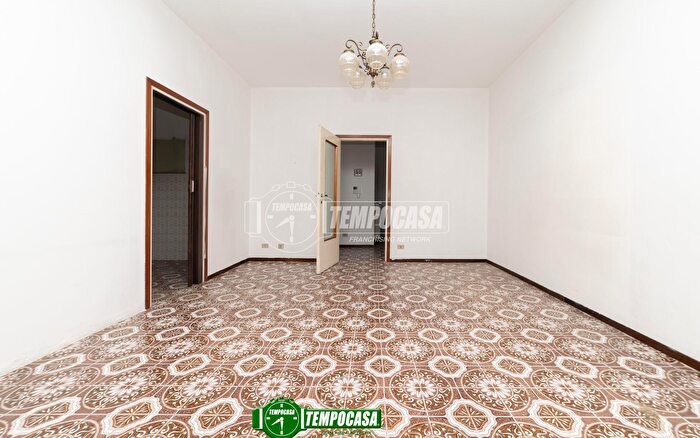 Appartamento quadrilocale in vendita in Via Monte Bianco, Cambiago