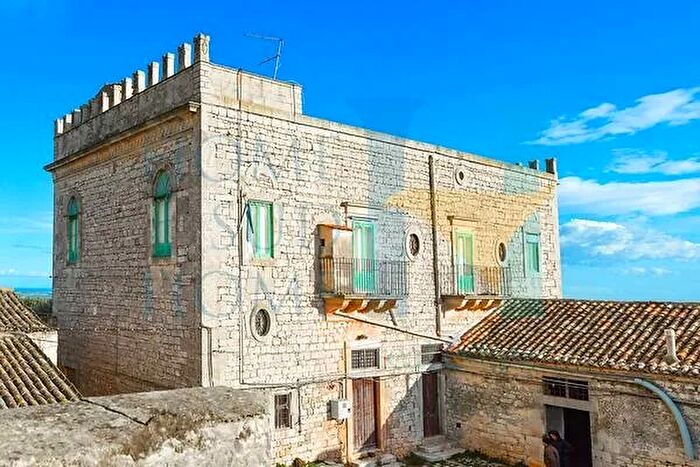 Casa in vendita in Ispica, Noto