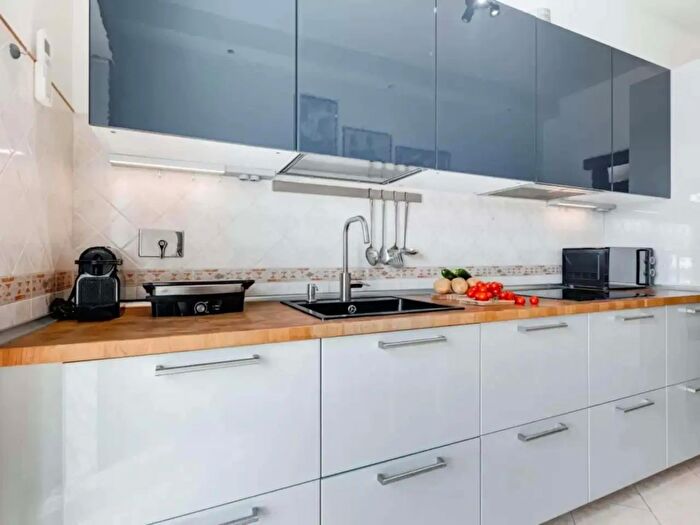 Appartamento in affitto in Via Raimondo Montecuccoli, Roma