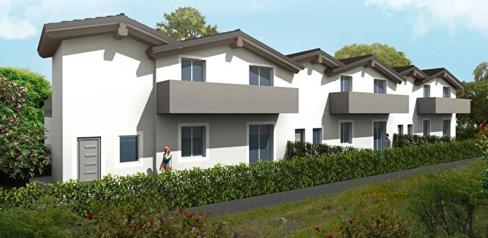 Case in Vendita e in Affitto - 2