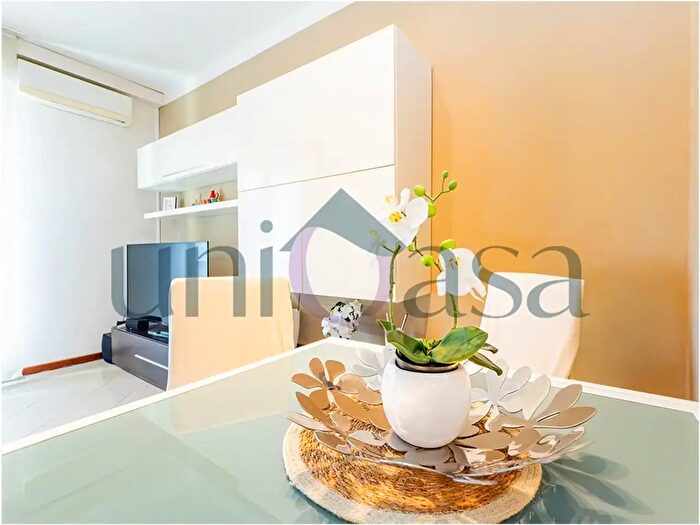 Appartamento trilocale in vendita in Via Sabatelli, Valmadrera