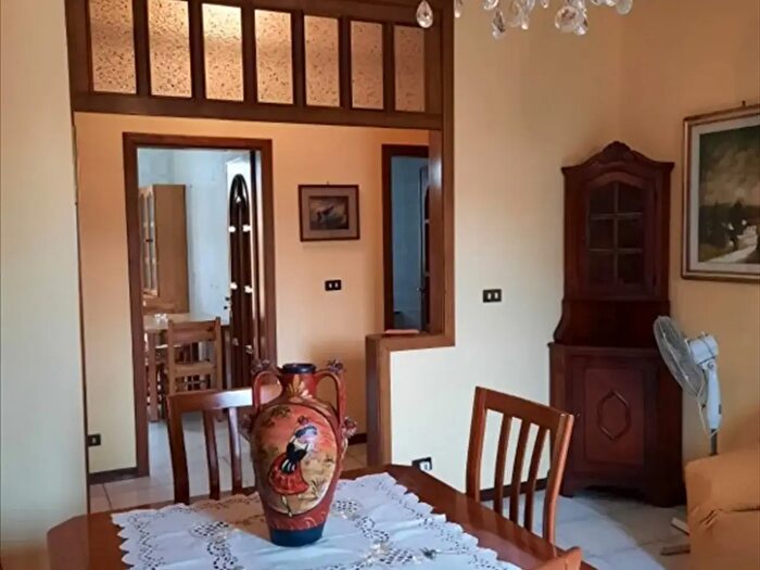 Appartamento quadrilocale in vendita in Via Antonio Lupoi, Reggio Calabria
