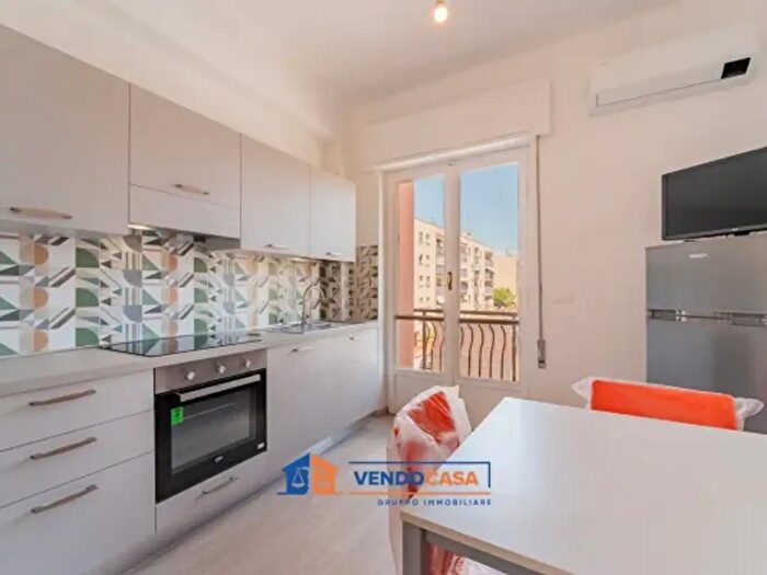 Appartamento trilocale in vendita in Via San Calocero, Albenga
