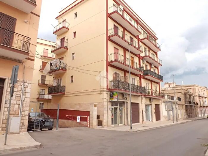 Appartamento bilocale in vendita in Via La Marina, Bisceglie