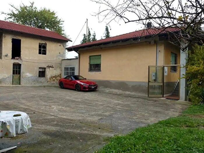 Casa con 5 locali in vendita in Località San Donato, Mango