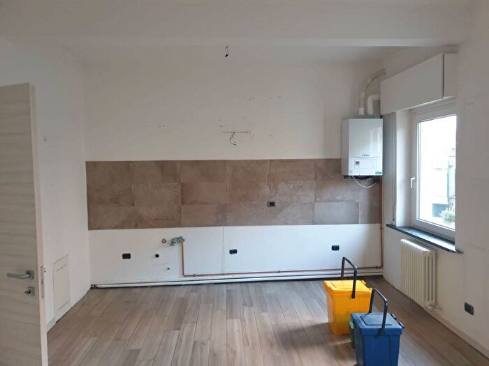 Appartamento bilocale in affitto in Via Gaggio, Malgrate