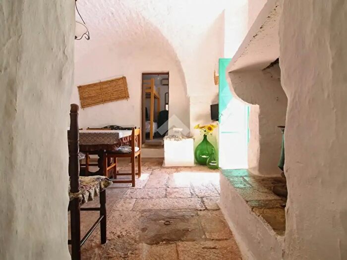 Casa con 5 locali in vendita in Ostuni