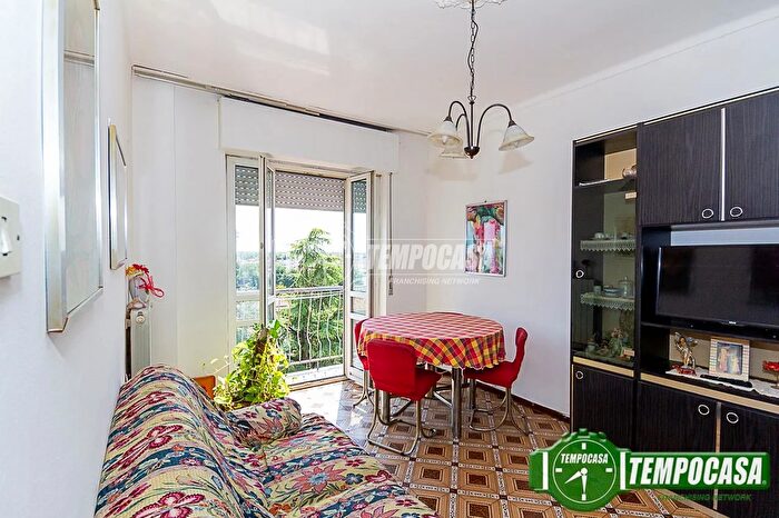 Appartamento bilocale in vendita in Via Duca dAosta, Romano Di Lombardia