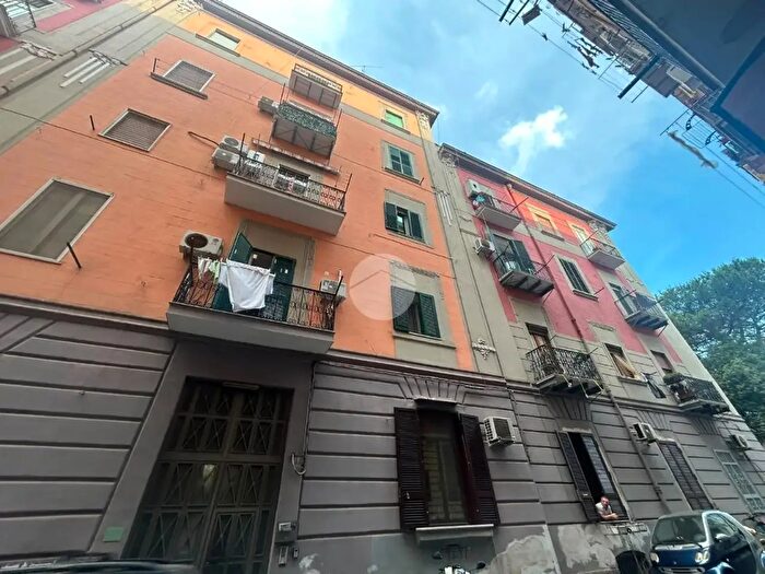 Appartamento bilocale in affitto in Via della Veterinaria, Napoli