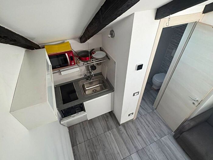 Appartamento monolocale in affitto in Via Felice Poggi, Città Studi, Milano