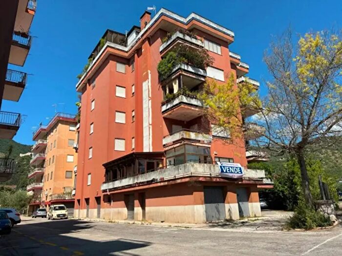 Appartamento con 5 locali in vendita in Via Tommaso Campanella, Cassino