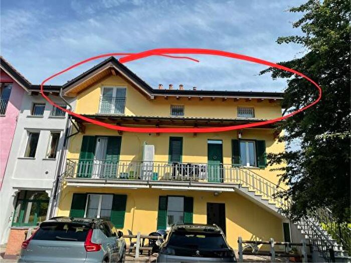 Appartamento bilocale in affitto in Via Santo Quirico, Solbiate, Solbiate con Cagno