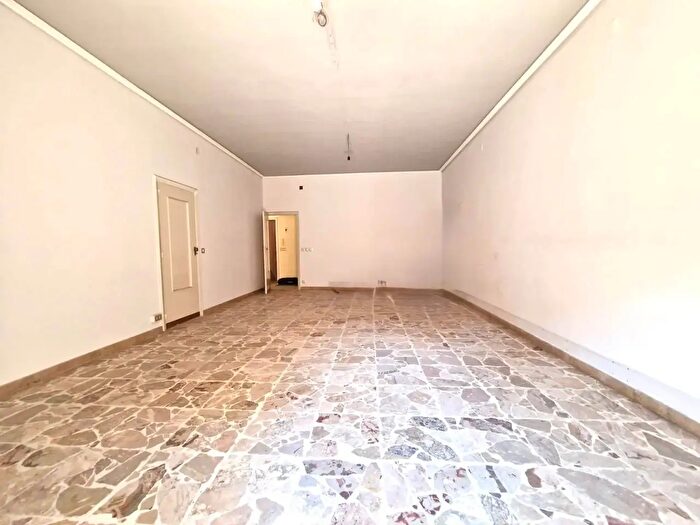 Appartamento con 5 locali in vendita in Ragusa