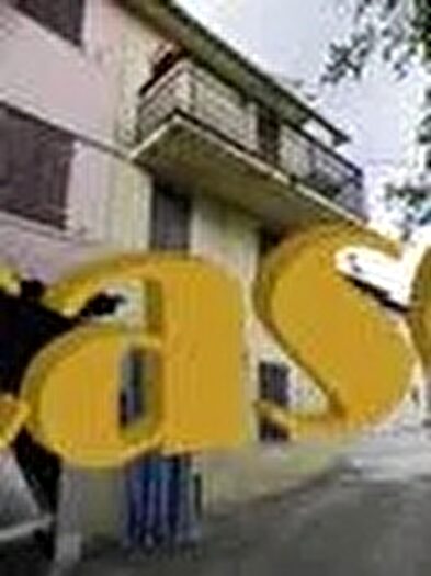 Casa quadrilocale in vendita in Camaiore