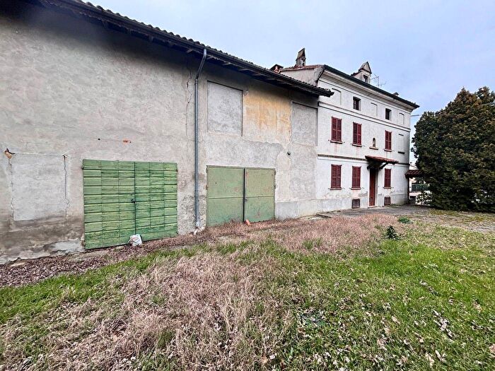 Case in Vendita e in Affitto - 3